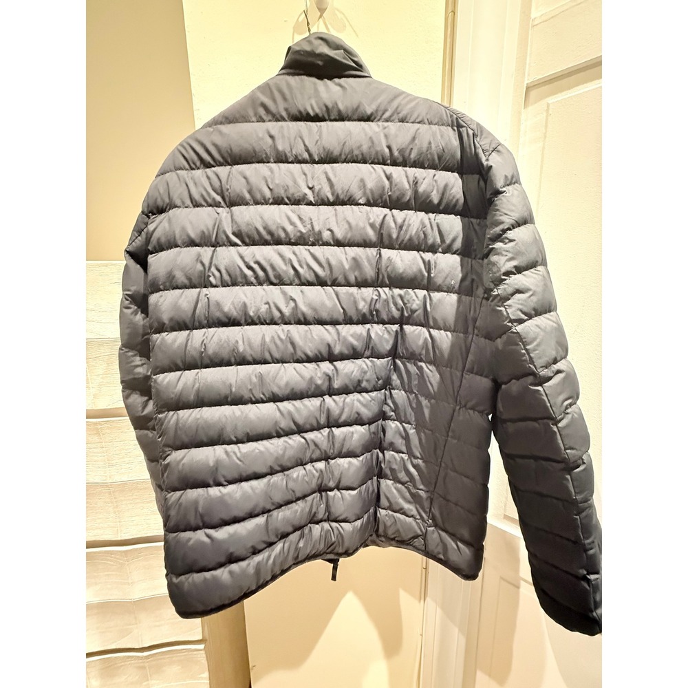 Uniqlo Ultra Light Down Jacket Mens Medium Black Quilted Puffer Full Zip Coat - Picture 6 of 6
